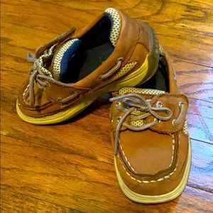 Sperry boat shoes